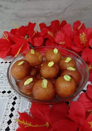 A picture of #BCR Gulab jamun.