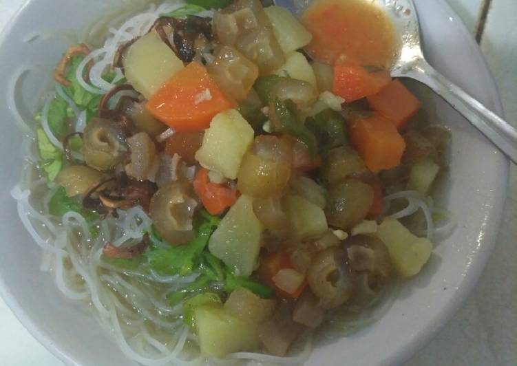 Resep Sop kikil (kroket/pastel ubi) yang Lezat Sekali