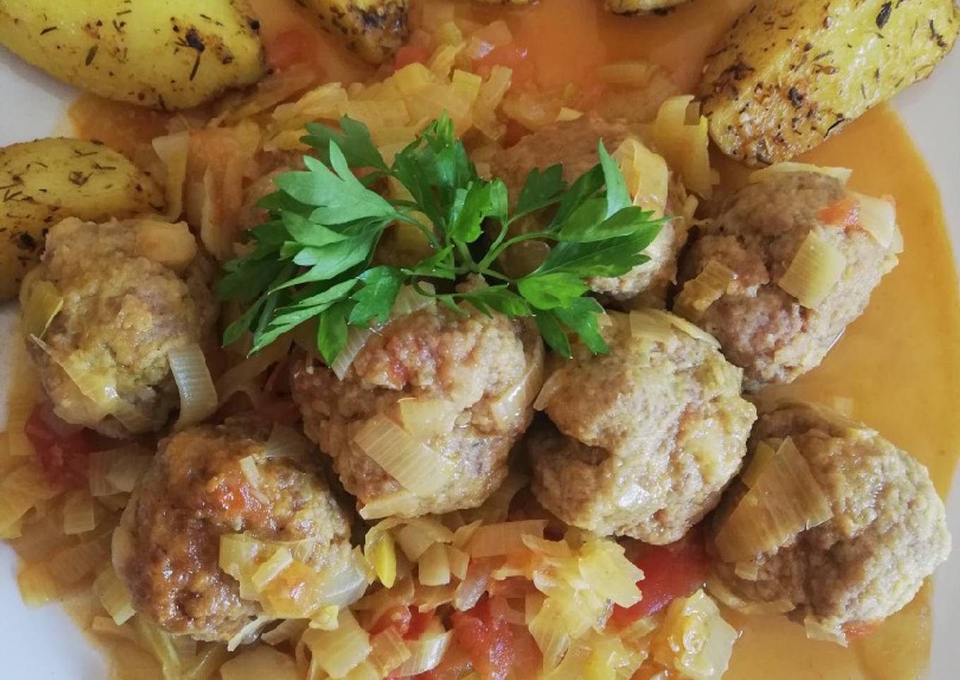Albóndigas de ternera en salsa, con aromas de Manzanilla