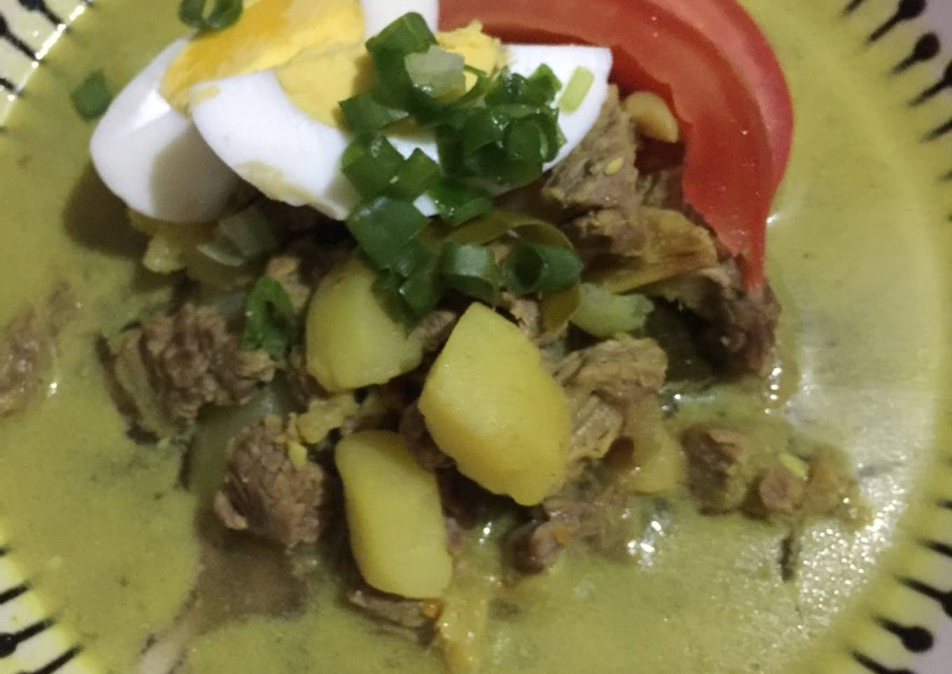 Soto daging betawi