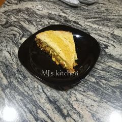 A picture of Chicken veggie pie.