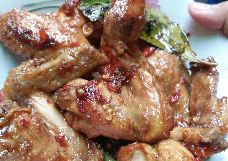 Resep Sayap Pedas Manis, Lezat Sekali