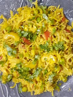 पुलाव (pulav recipe in marathi) रेसिपी चे मुख्य फोटो