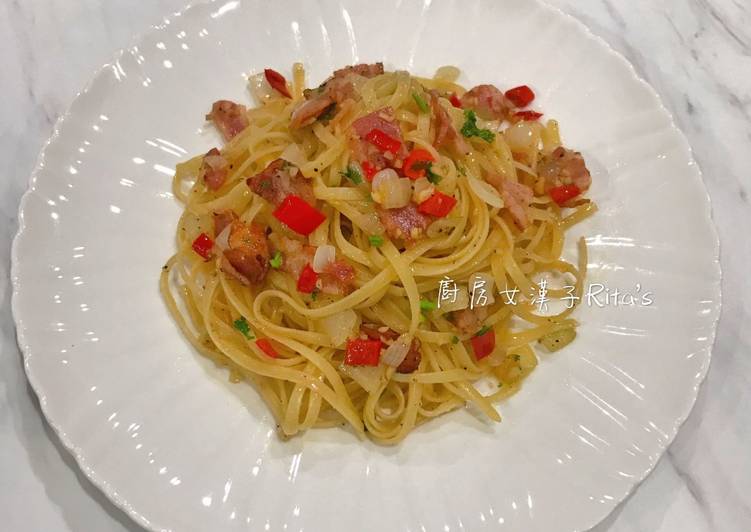 蒜辣培根意大利麵