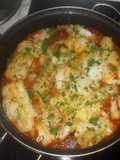 Abadejo con salsa de tomate y eneldo