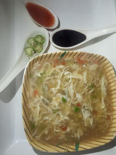 A picture of Noodles Veggies egg soup 🍲🍲😋😋.