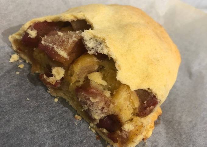 Easiest Way to Prepare Gordon Ramsay Apple pastry roll