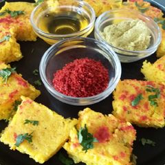 A picture of Live dhokla.
