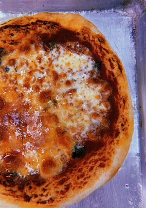 Una foto de Pizza napolitana