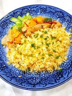 Hình của món Cơm chiên thịt gà lúc lắc.