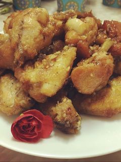 Hình của món Cánh gà chiên nước mắm vị mật ong.