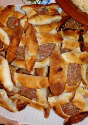 A picture of Ba'albek Sfiha.