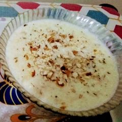 A picture of Rice kheer.