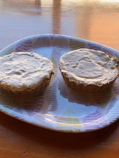 Una foto de Mini Pie de limón Keto
