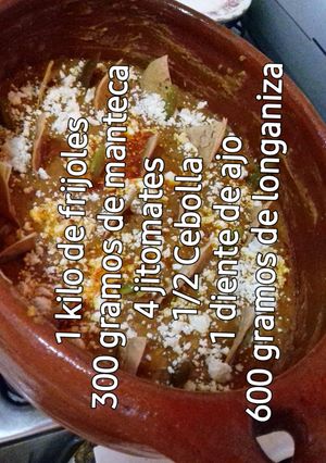 Una foto de Frijoles 🐖 puercos