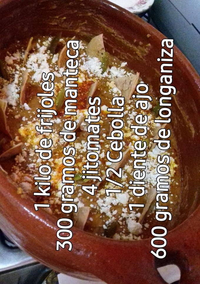 Una foto de Frijoles 🐖 puercos
