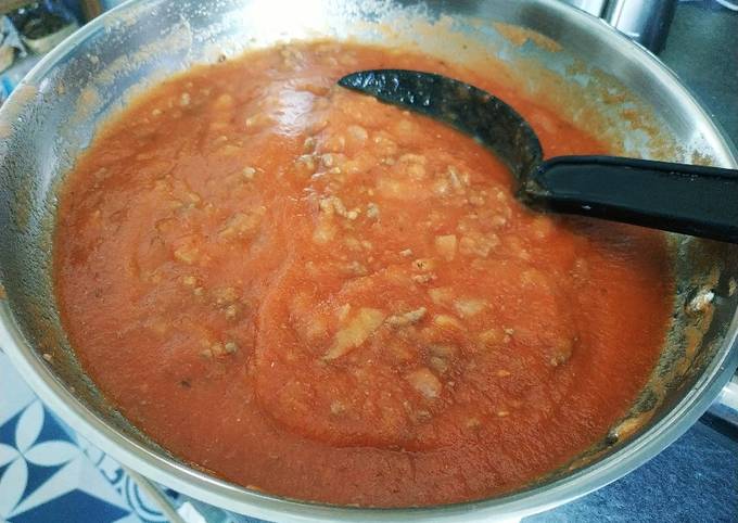 Saus Bolognese Daging Sapi Homemade