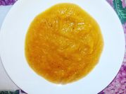 Una foto di zucca porri