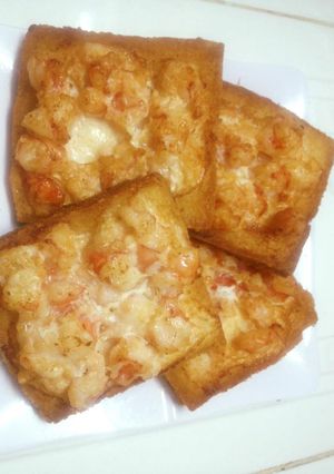 Hình của món Sandwich tôm chiên.