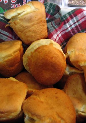 A picture of Pop, Pop, Popovers!.
