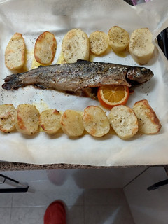 Una foto de Trucha Asalmonada al Horno