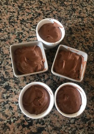 صورة لوصفة طريقة عمل موس الشوكولاة (Mousse Au Chocolat)