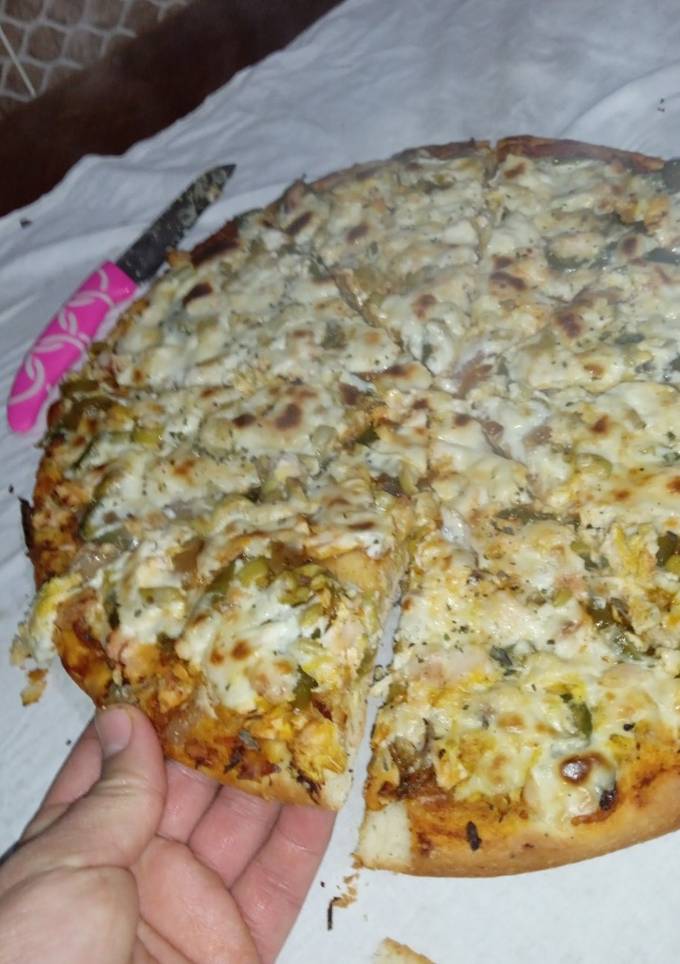 صورة بيتزا تاع المحلات