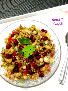 ओट्स भेलपुरी (oats bhel puri recipe in Hindi) रेसिपी मुख्य फोटो