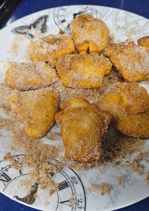 Una foto de Buñuelos de vientos. 3 ingredientes y 5 minutos