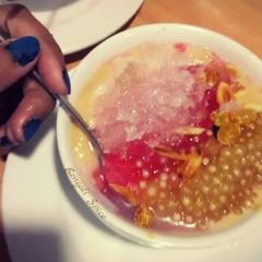 A picture of Bengali Restaurant Style Falooda/Falooda (Dessert) Recipe 🍜.