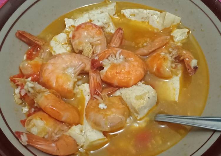 Tumis Udang dan Tahu  Kuah Pedas