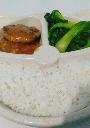 Foto resep Beef patty wth brown sauce