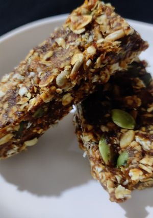 A picture of Granola bar.