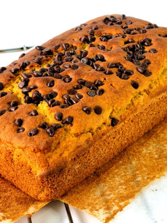 Una foto de Bizcocho vegano de naranja {sin azúcar ni gluten}
