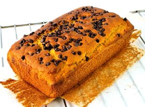 Foto principal de Bizcocho vegano de naranja {sin azúcar ni gluten}