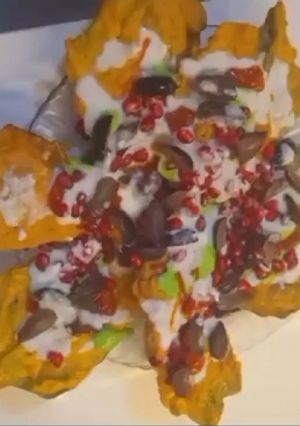 A picture of Palak patta chaat.