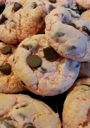 A picture of Strawberry Chocolate Chip Cookies.