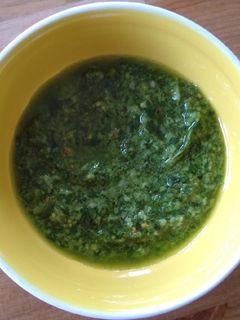 Pisztáciás füstölt pesto recept fotója