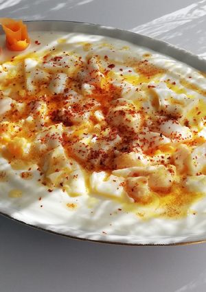 Une photo de Oeufs pochés au yaourt