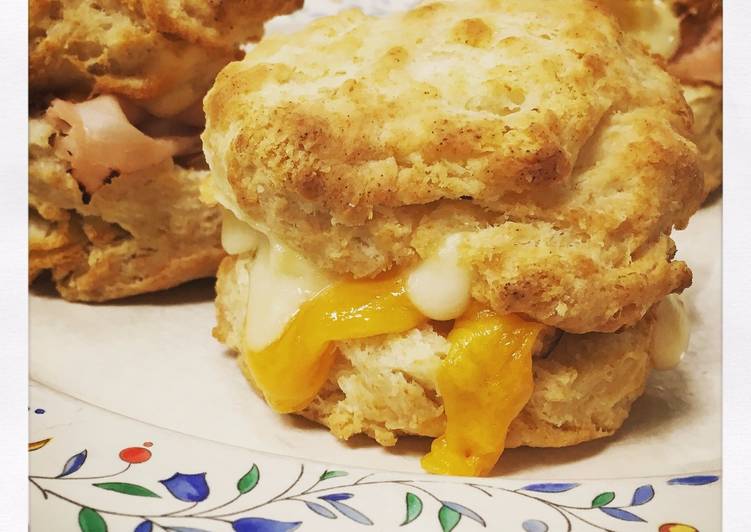 Step-by-Step Guide to Make Perfect Country Biscuits