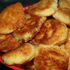 A picture of Potato Patties.