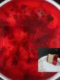 Strawberry jelly and Dragonfruit cheese cake