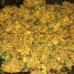 A picture of Urad dal ki bhujiya.