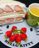 Sándwich de Fresas (fruit sando) con Chantilly 🍓🍞Jp