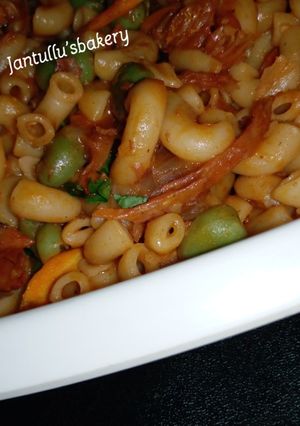 Signature jallof macaroni ainihin hoton girkin
