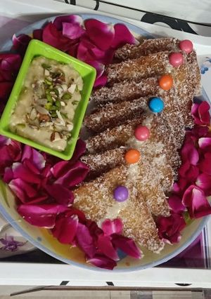ब्रेड रबड़ी टोस्ट (Bread rabdi toast recipe in hindi) रेसिपी मुख्य फोटो