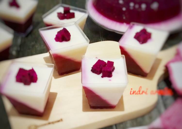 Puding Buah Naga Lapis Susu