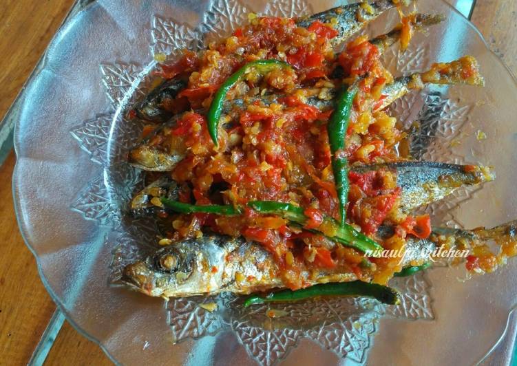 Resep Balado Ikan Pindang Keranjang yang mudah
