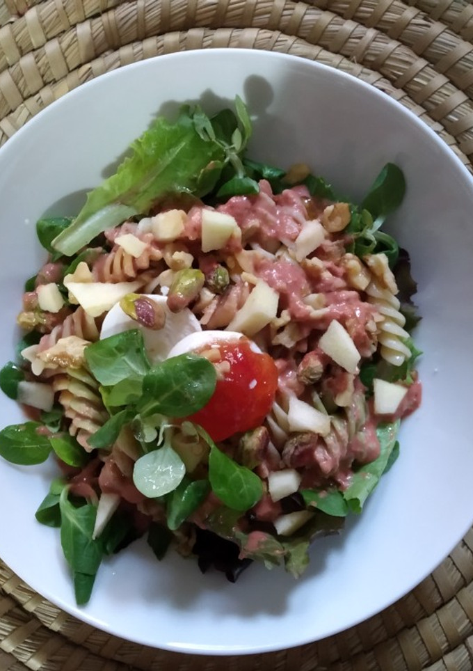 Una foto de Ensalada capricho de Pitiminí