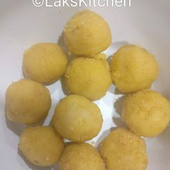 Mango Rava Ladoo A picture of Mango Rava Ladoo.